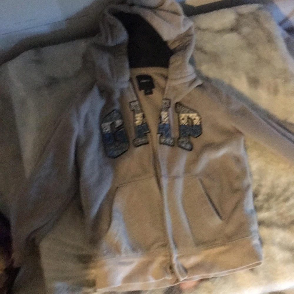 Gap zip up